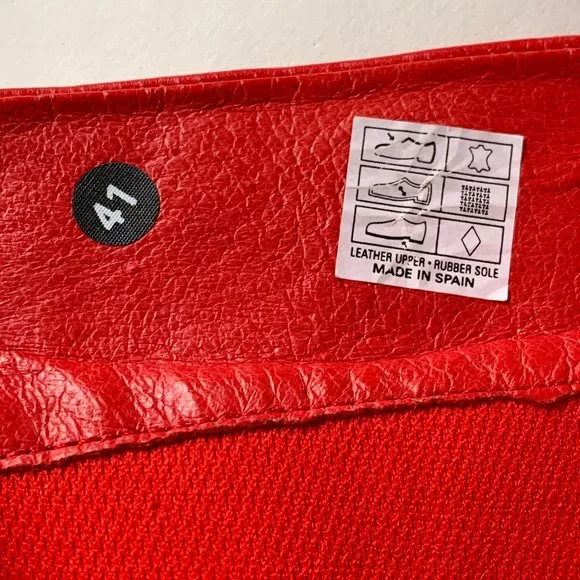 Rare - Rizzo Boots - Red GoGo Mod Girl on Cellphone - EU41 - Picture 15 of 16